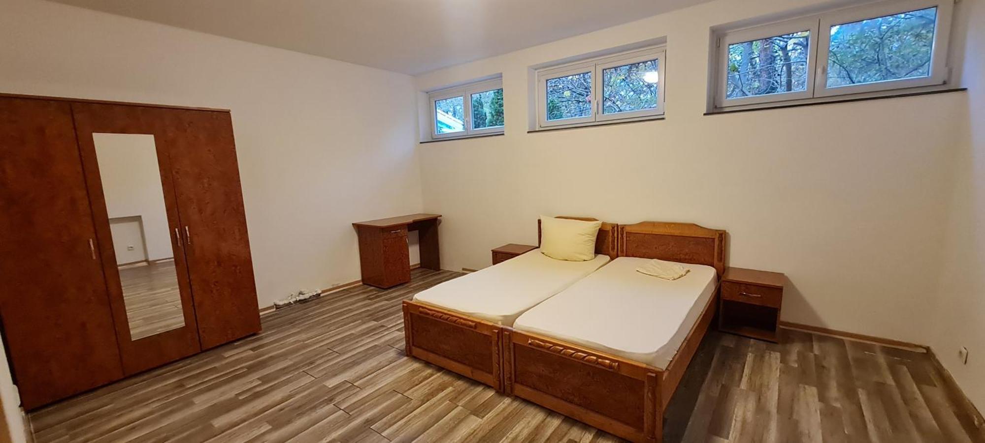 Schoene Hostel Mit Eigene Parking Netflix Youtube Nuremberg Exterior photo